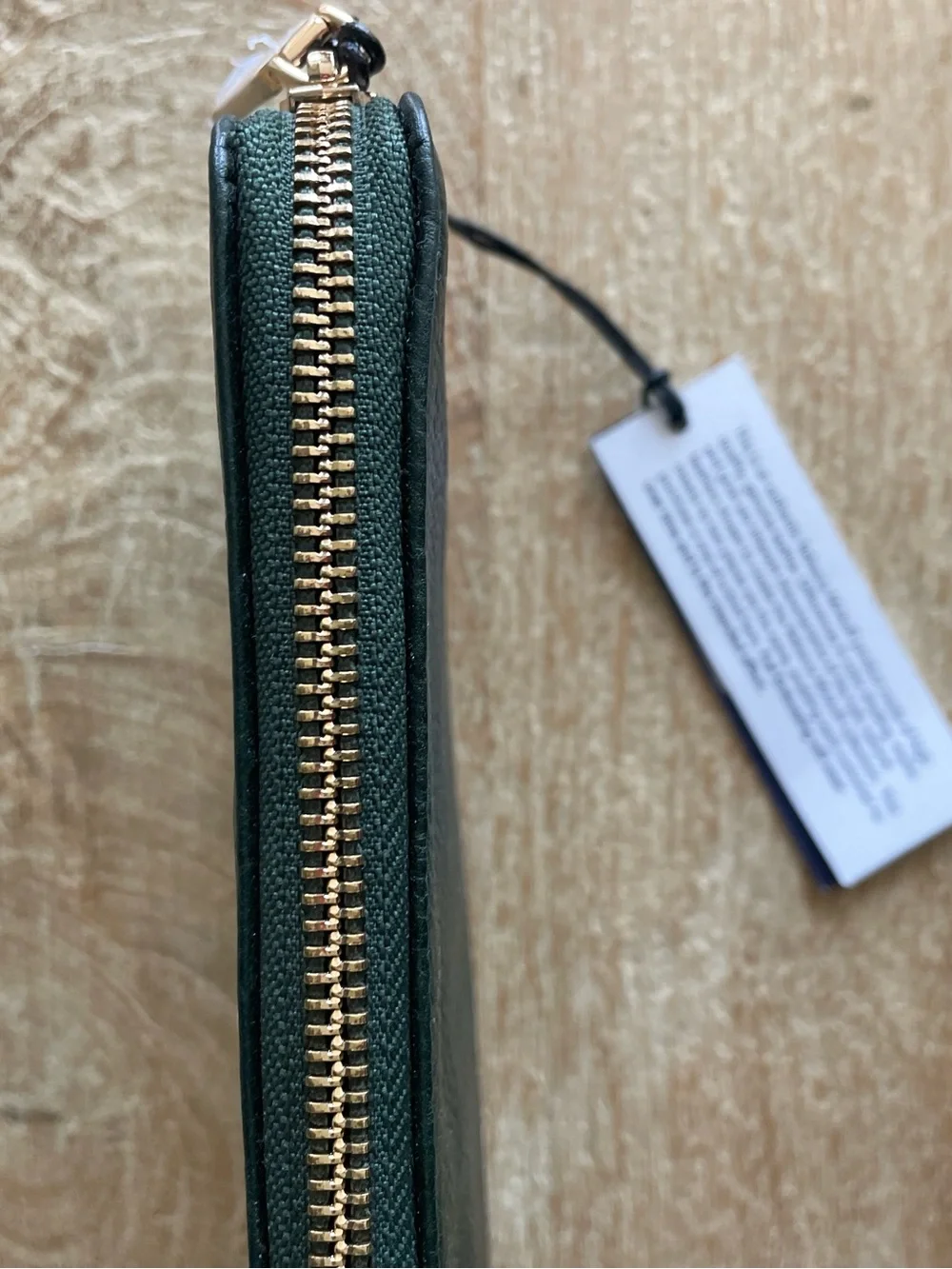 NWT Rebecca Minkoff Pricilla Pouch Wallet. Hunter Green.